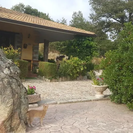 Privatunterkunft In Famiglia Casa Centro Sardegna *